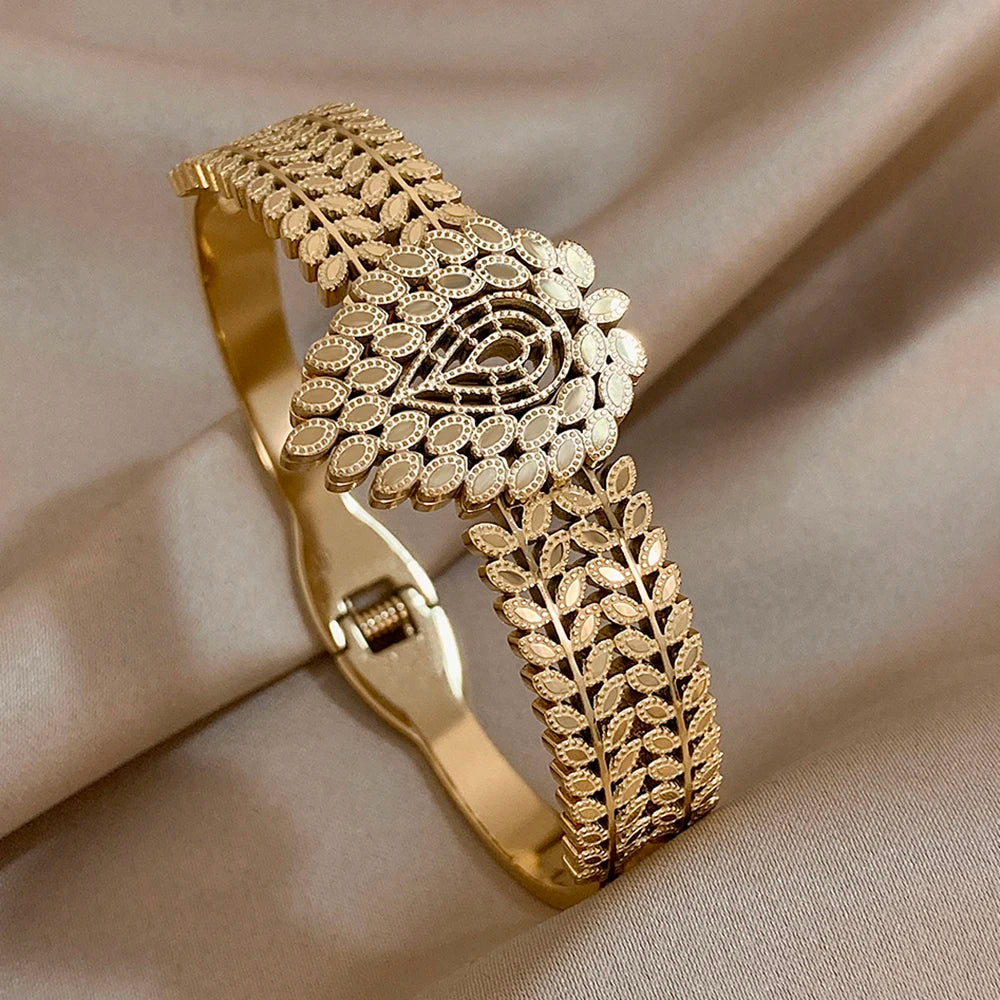 Vintage Stainless Steel Teardrop Leaf Cuff Bracelet for Women and Men