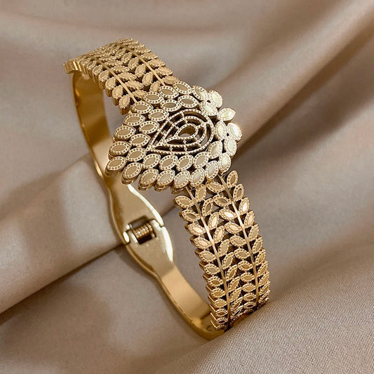 Vintage Stainless Steel Teardrop Leaf Cuff Bracelet for Women and Men