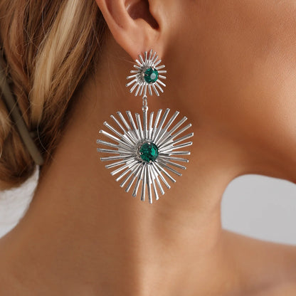Elegant Emerald Green Heart Drop Earrings With Rhinestone Accents