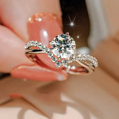 Elegant Luxury Women's Cubic Zirconia Wedding Band Ring