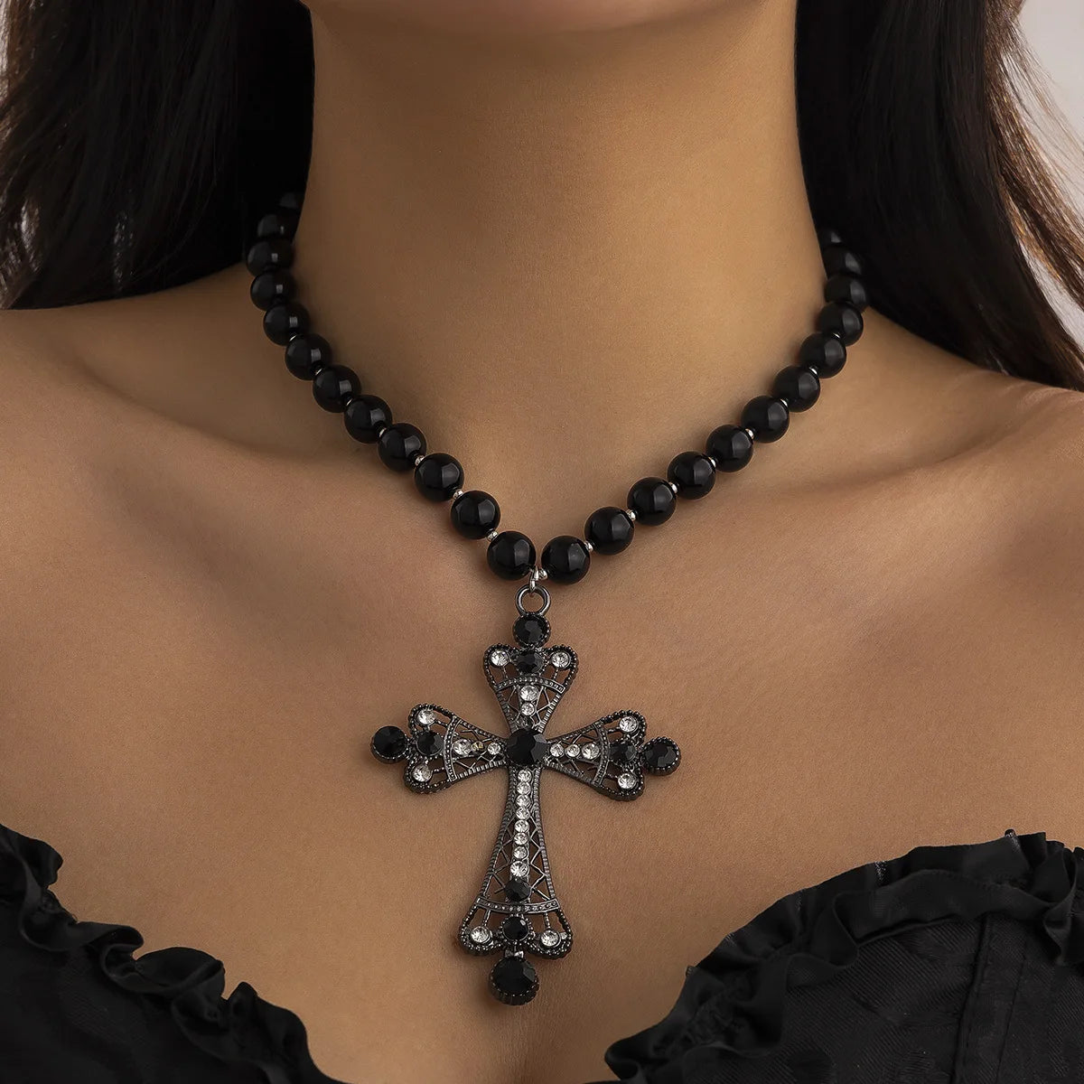 Gothic Pearl Cross Necklace for Women Y2K Fashion Choker with Rhinestone Pendant