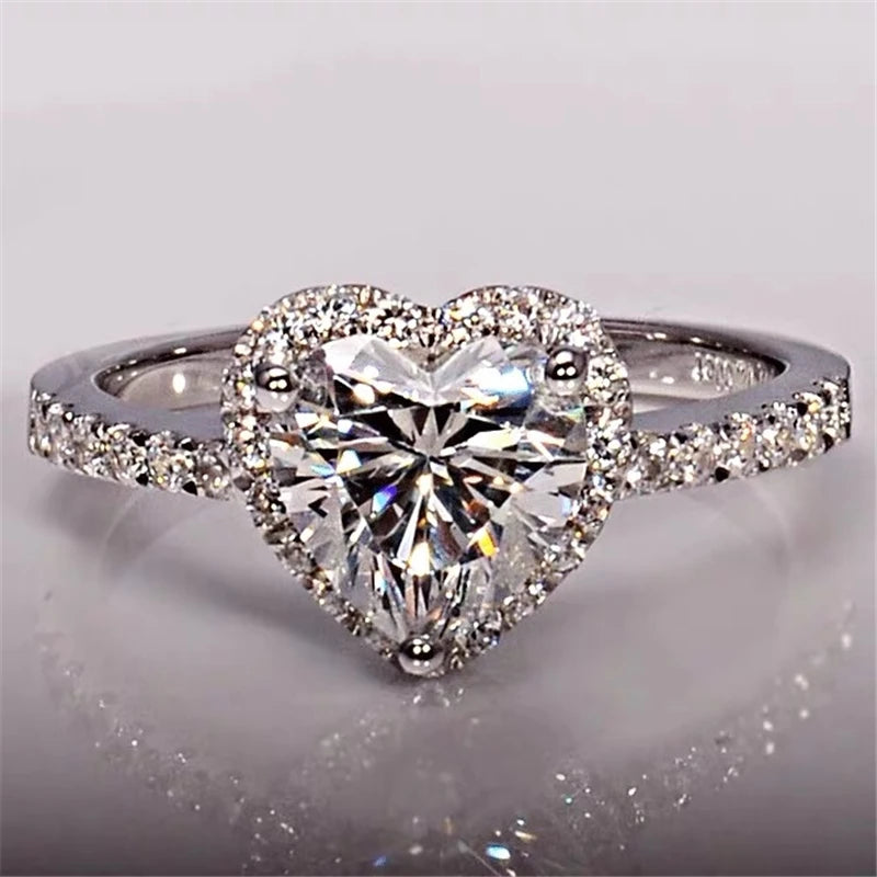 Fashion Moissanite Engagement Ring in 925 Sterling Silver for Men and Women Elegant Anniversary Wedding Band Jewelry