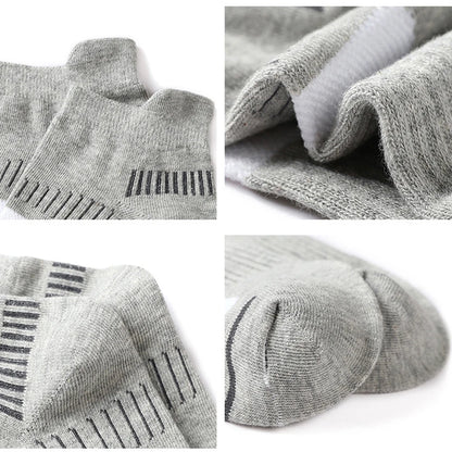 5 Pairs Mens All Season Cotton Crew Socks Moisture Wicking