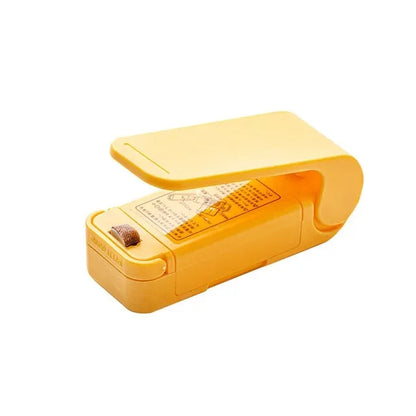 Mini Heat Bag Sealing Machine for Food Packaging Closure Beige