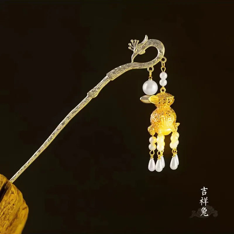 Chinese Style Tassel Hair Clip for Women with Handmade Floral Design