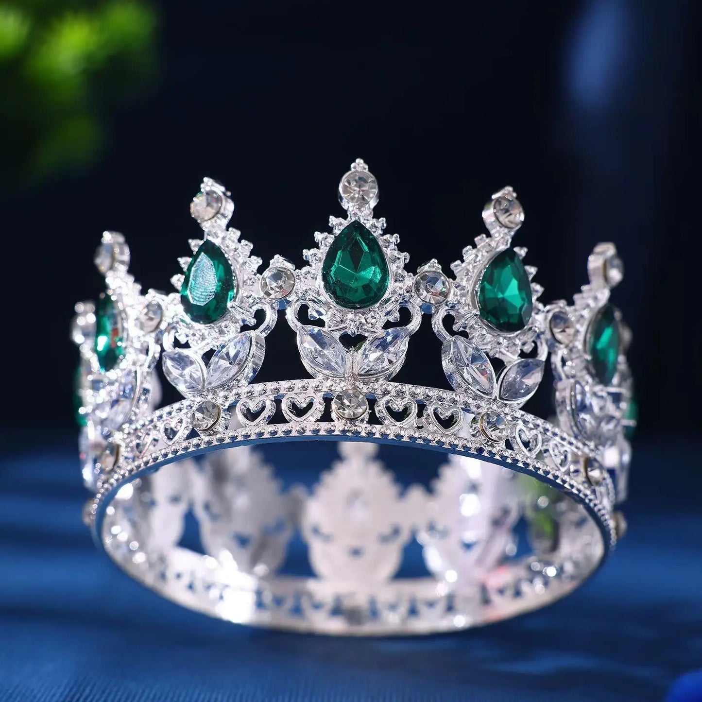 Elegant Baroque Rhinestone Crown Headdress for Weddings and Celebrations