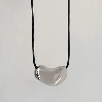 Elegant Heart Shaped Stainless Steel Pendant Necklace with Black Leather Choker for Women