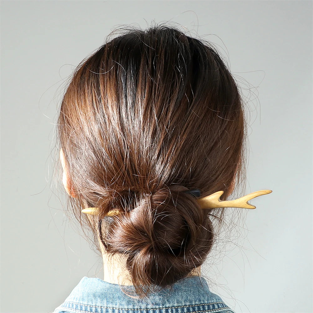 Vintage Green Sandalwood Hair Stick Chinese Style Natural Wood Hairpin Jewelry