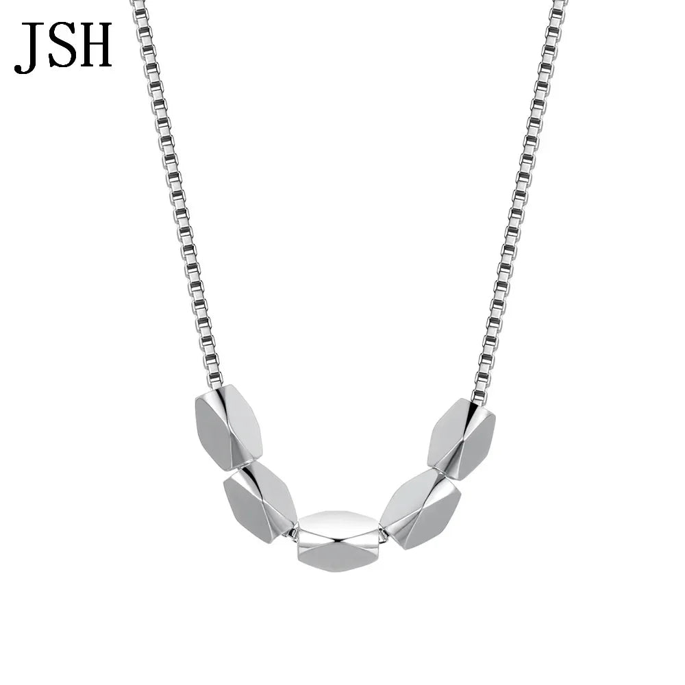 Elegant Heart Charm Silver Necklace for Women Fashion Pendant Jewelry Gift LN058