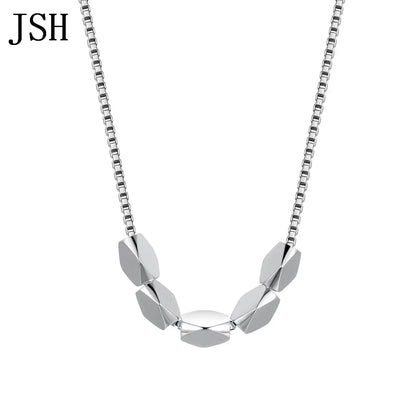 Elegant Heart Charm Silver Necklace for Women Fashion Pendant Jewelry Gift LN058