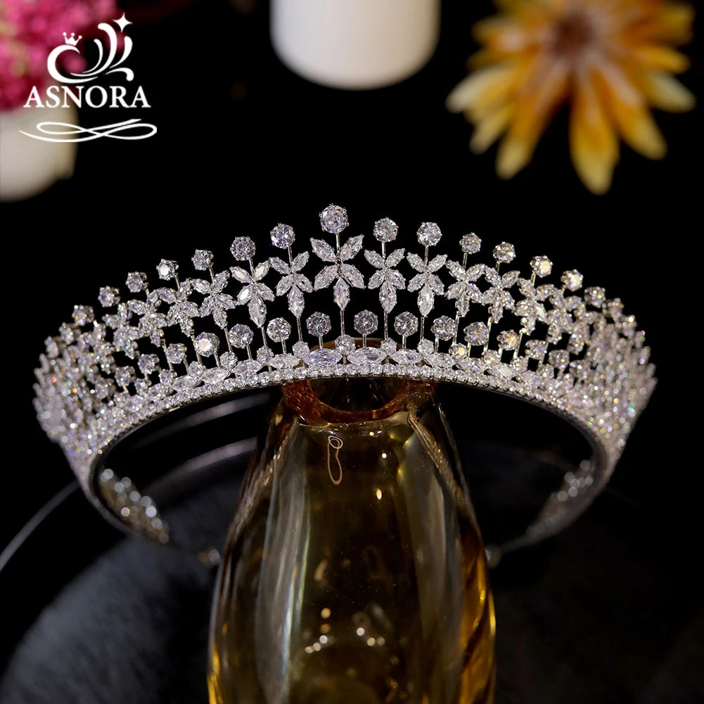 Elegant Crystal Floral Wedding Tiara for Brides and Princesses