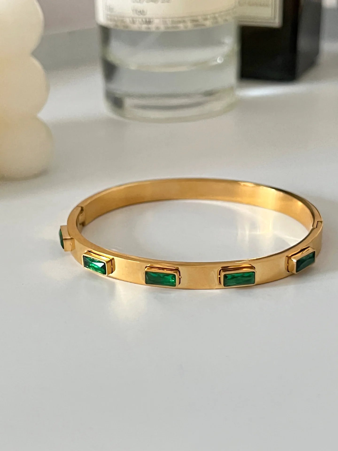 Elegant Green White Zircon Round Cuff Bangle Bracelets for Women