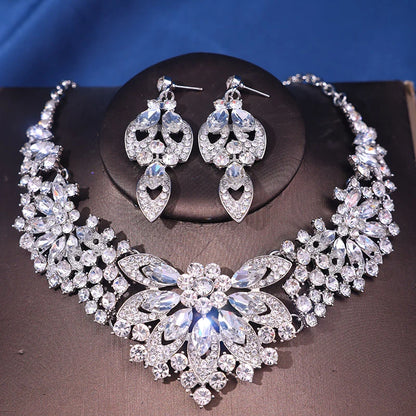 Fashionista Crystal Rhinestone Bridal Jewelry Set - Top-Rated Wedding Accessories for Women silver