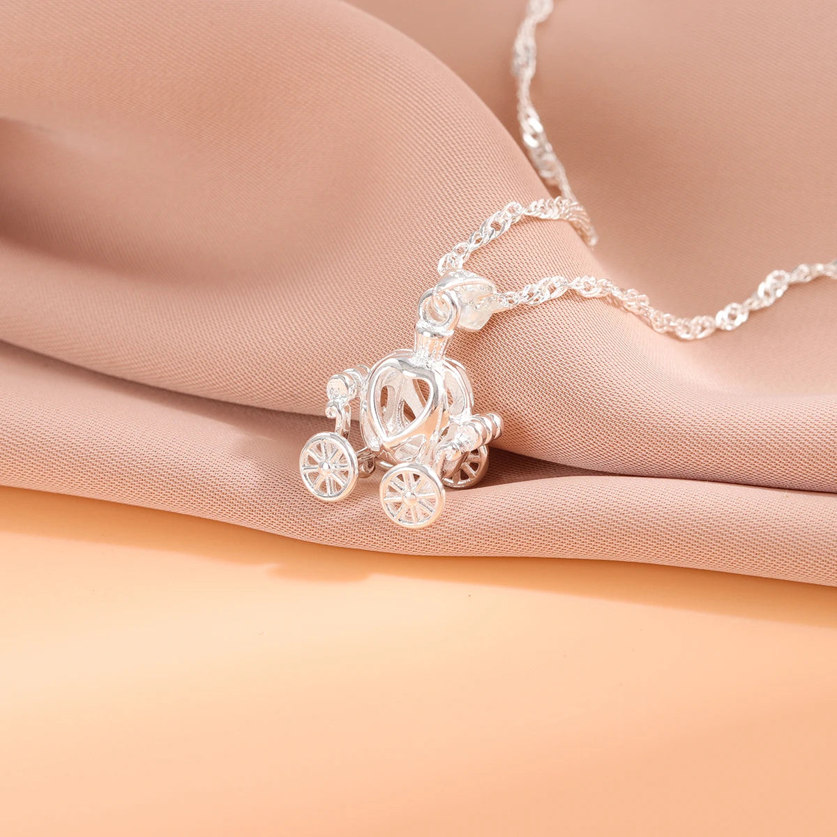 Elegant 925 Sterling Silver Pumpkin Carriage Pendant Necklace for Women