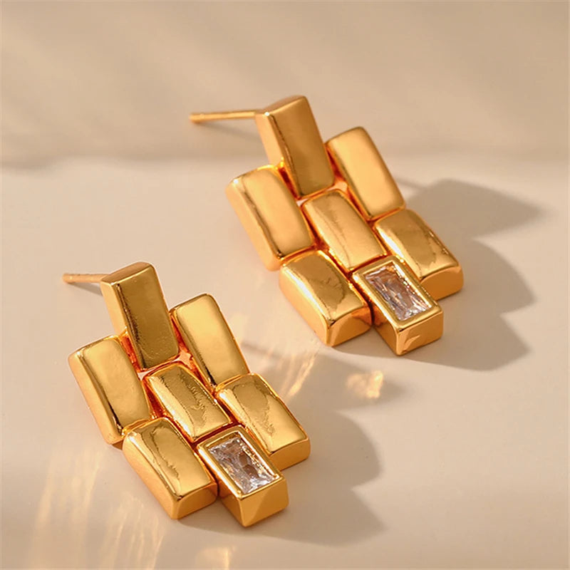 2023 Geometric Metal Splicing Women's Stud Earrings with Zircon Accent Fashion Jewelry Accessories