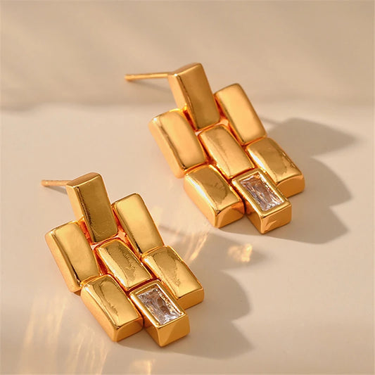 2023 Geometric Metal Splicing Women's Stud Earrings with Zircon Accent Fashion Jewelry Accessories