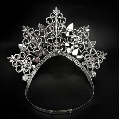 Luxurious Rhinestone Bridal Crown for Pageants and Celebrations