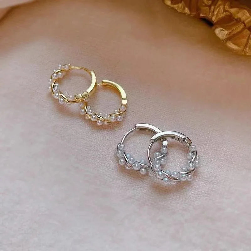 ZAKOL Elegant Minimalist Pearl Hoop Earrings Timeless Jewelry Gift for Women