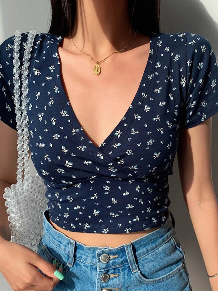 Dozw French Retro Floral V Neck Top Women Slim Fit T Shirt