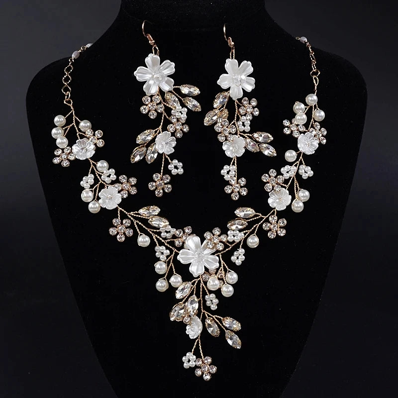 Wedding Elegance Rhinestone & Pearl Jewelry Set - Dangle Earrings & Adjustable Necklace for Women Gold
