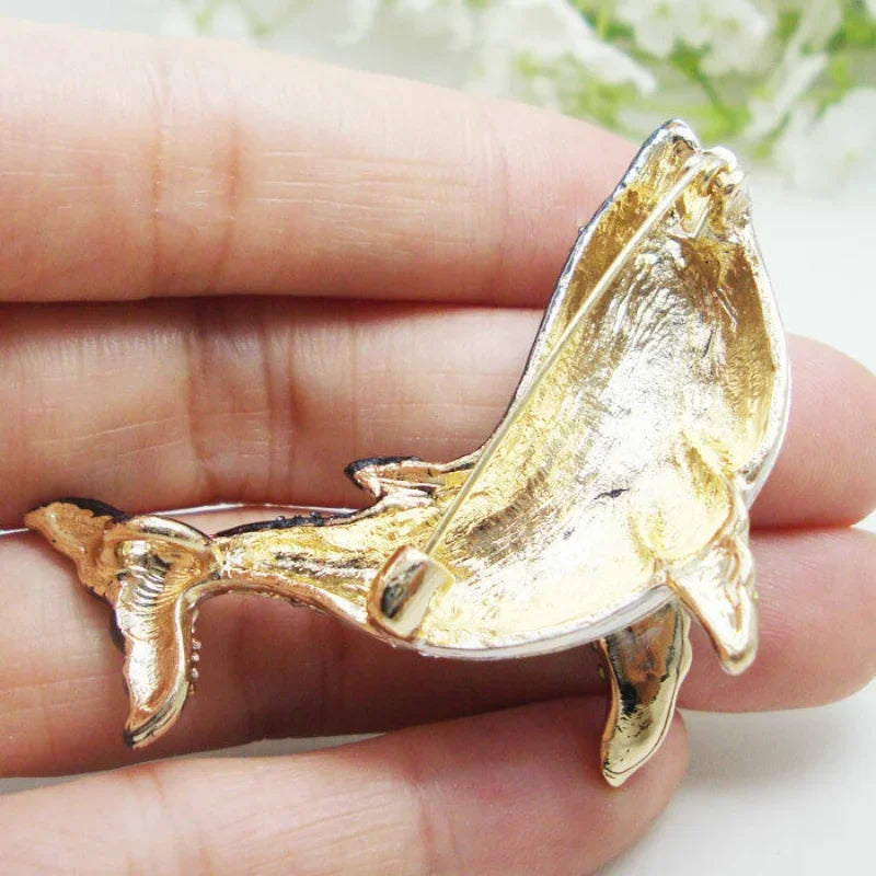 Vintage Black Dolphin Rhinestone Brooch for Women - Elegant Whale Pendant Pin for Party and Wedding