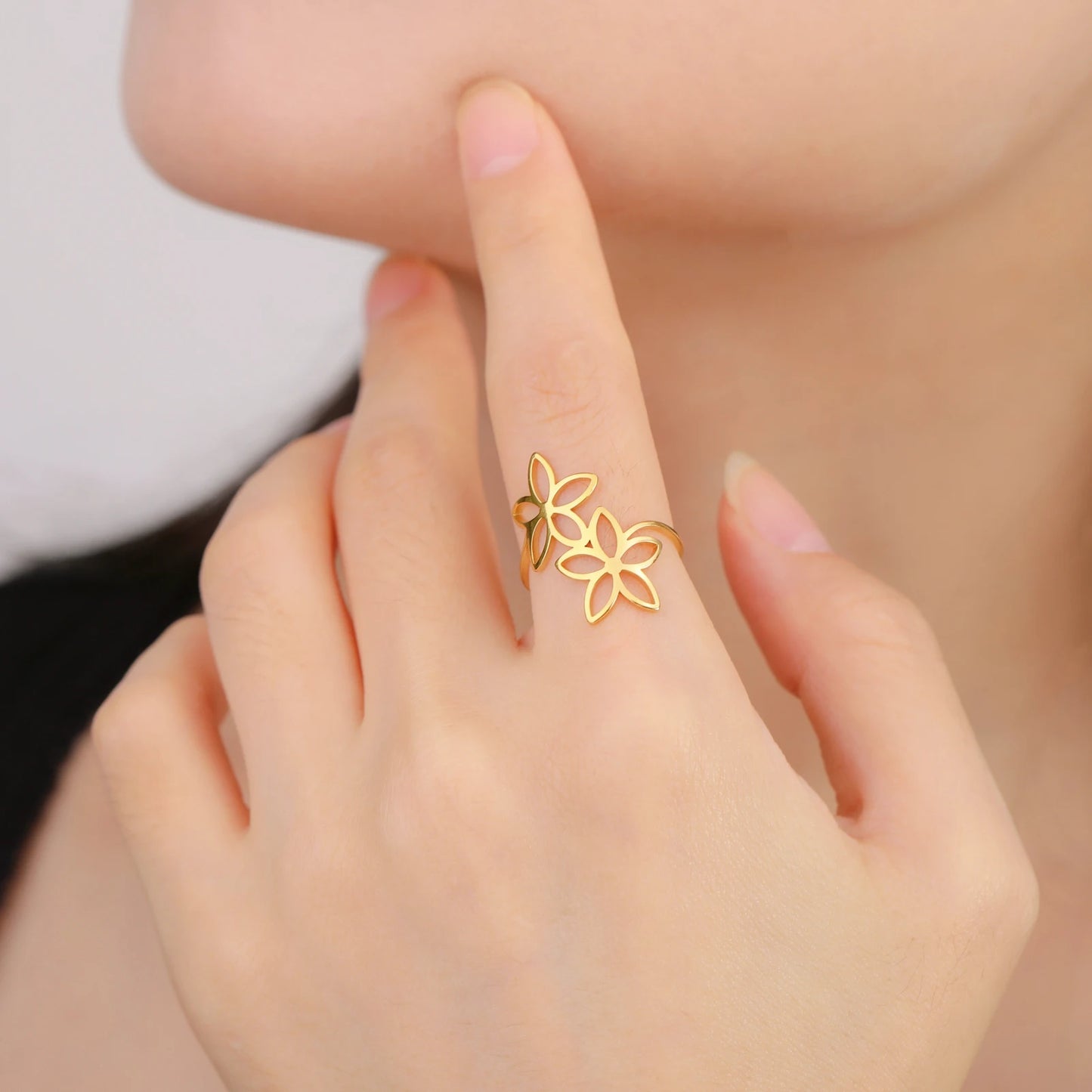 Skyrim Fashion Bohemian Gold-Plated Wide Flower Ring for Women