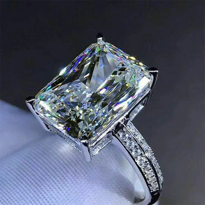 Luxury Big Square Crystal Stone Bridal Ring for Women – Stunning Wedding Engagement Party Jewelry and Perfect Anniversary Gift