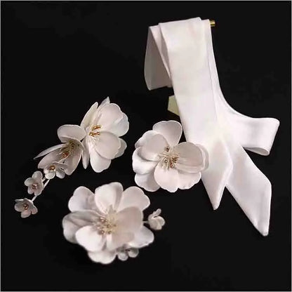 Elegant Bridal Hairgrips Set - Handmade Romantic Flower Hairpins for Weddings and Engagements 3 PCS