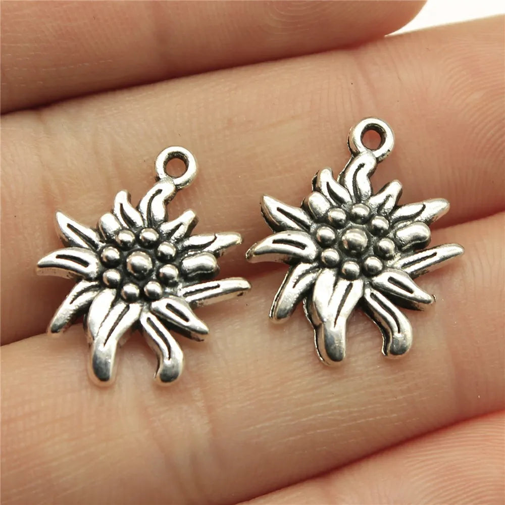 20Pc Antique Silver Sunflower Daisy Charms For Bracelets
