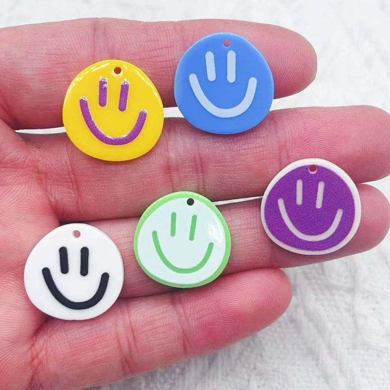 10pcs Lovely Smiling Face Acrylic Charms For Jewelry Making