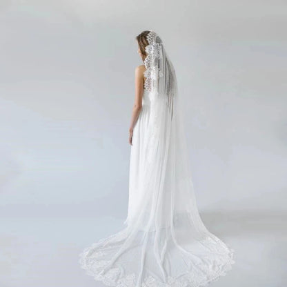 Elegant Cathedral Lace Bridal Veil 3m Long with Comb for Weddings