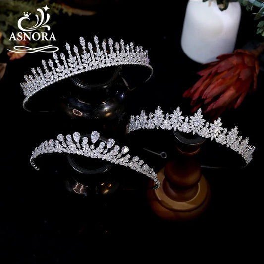 ASNORA Elegant CZ Crystal Bridal Tiara and Crown for Women - Perfect Wedding and Pageant Headwear Gift