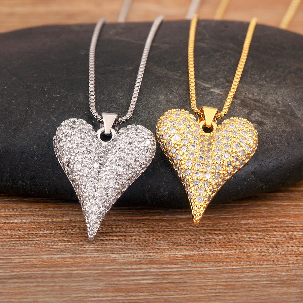 Retro Love Heart Pendant Necklace for Women and Men - Adjustable Valentine's Day Choker Jewelry Gift
