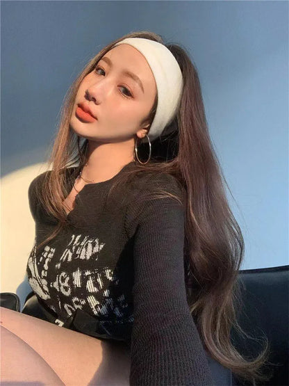 Long Sleeve Crop Top Slim Fit Vintage Graphic Y2K Tee Women