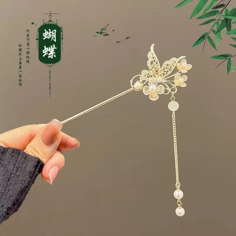 Chinese Style Tassel Hair Clip for Women with Handmade Floral Design