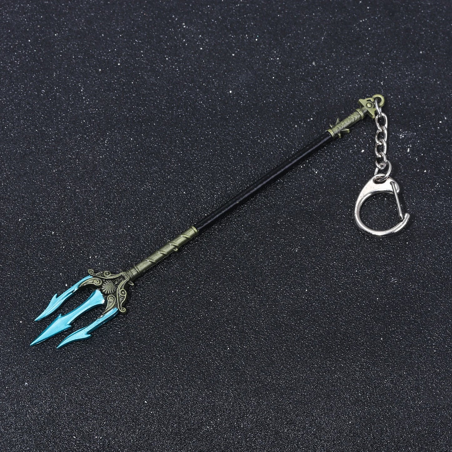 Creativity Poseidon Trident Keychain Cosplay Accessory for God of War Fans