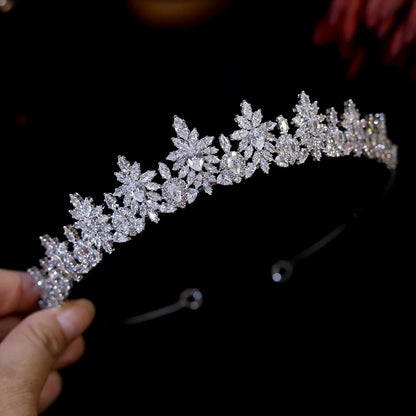 ASNORA Elegant CZ Crystal Bridal Tiara and Crown for Women - Perfect Wedding and Pageant Headwear Gift
