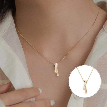 Elegant Summer Pearl Necklace Light Luxury Design for Women