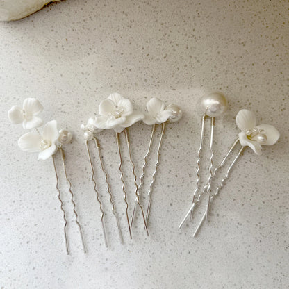 Elegant Bride U-Shaped Hair Sticks - Top-Rated Porcelain Flower Hairpins for Stunning Wedding Looks GE-14