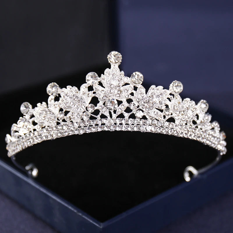 Silver Crysta Baroque Vintage Tiara - Top-Rated Wedding Hair Accessory for Brides & Pageants Silver 5
