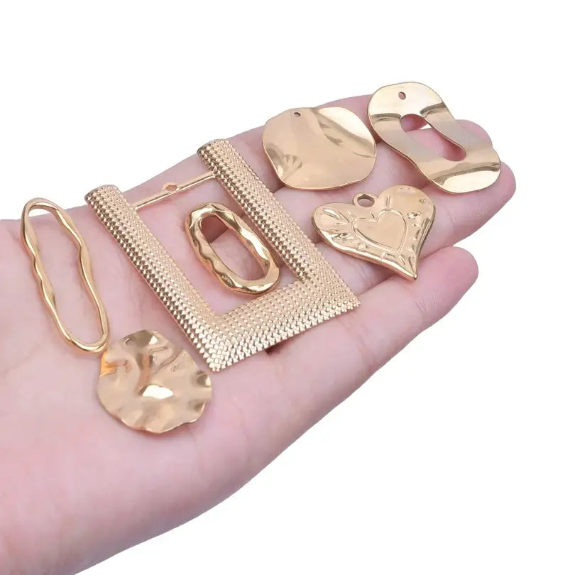 4Pcs Lot Stainless Steel Geometric Hammered Heart Dangle Charms for DIY Jewelry Making
