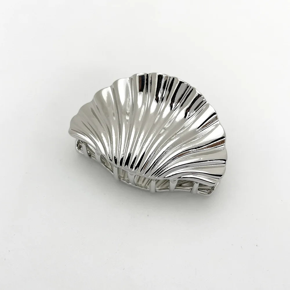 Trendy Metal Shell Shape Hair Claw Clips for Women Girls Fashion Accessories