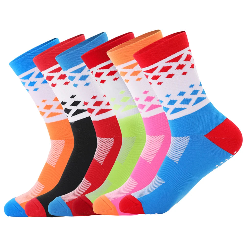 Breathable Anti Skid Mid Calf Sport Socks For Cycling