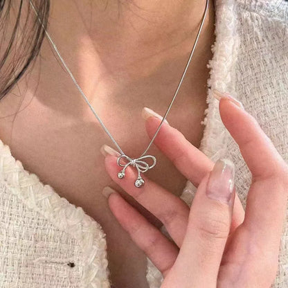 Elegant Scrub Bow Pendant Necklace for Women and Girls Korean Style Clavicle Chain 2