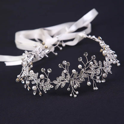 Elegant Pearl Crystal Flower Bridal Headband for Weddings