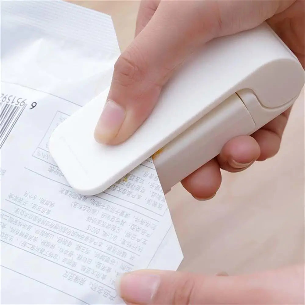 1pc White Mini Heat Bag Sealing Machine for Food Closure