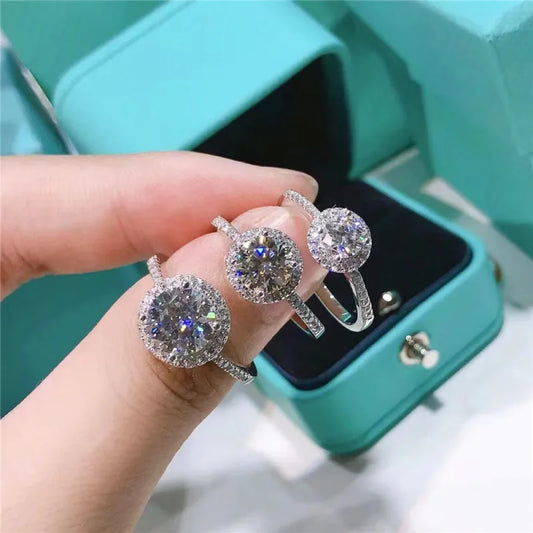Dazzling 0.5-3 Carat D Color Moissanite VVS1 Wedding Ring in 925 Sterling Silver