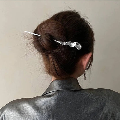 Chinese Style Tassel Hair Clip for Women with Handmade Floral Design