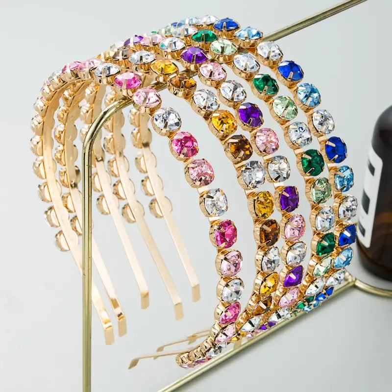 Fine Edged Baroque Style Gorgeous Women's Metal Hair Band