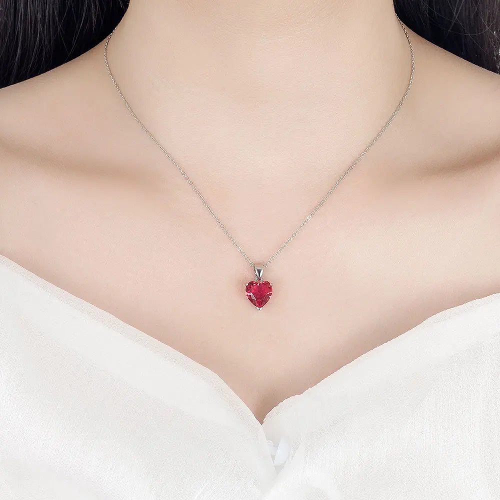 925 Sterling Silver Heart Zircon Jewelry Set for Women Elegant Necklace Earrings Ring Ideal for Weddings and Christmas